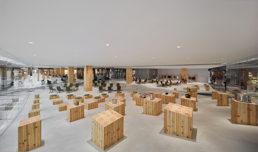 Snow Peak MATRO Department Store / KiKi ARCHi - Image 18 of 25