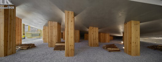 Snow Peak MATRO Department Store / KiKi ARCHi - Image 4 of 25