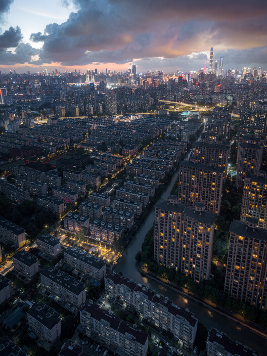 The DECK / VIASCAPE design - Exterior Photography, Aerial View Photography, Cityscape