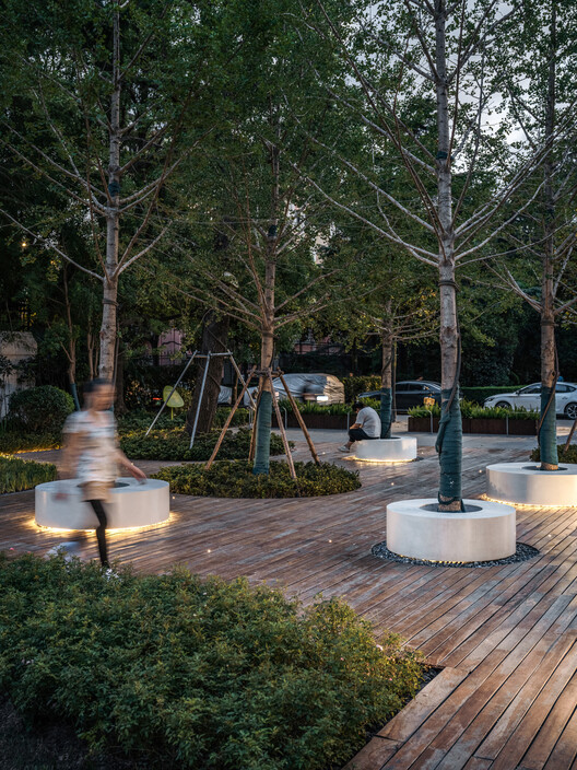 The DECK / VIASCAPE design - Image 24 of 37