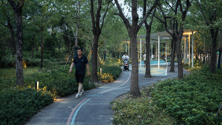 一块甲板的空间正义：甲板花园 / VIA维亚景观 - 建筑图, 花园