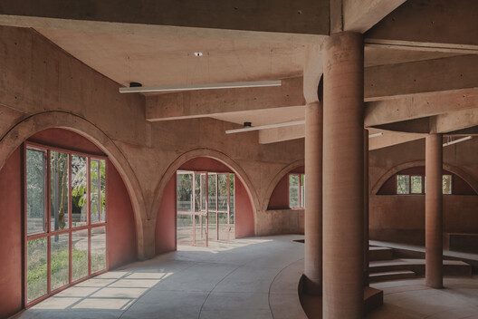 UH Infonavit Santa Fe Community Park / AMASA Estudio - Interior Photography, Concrete, Column