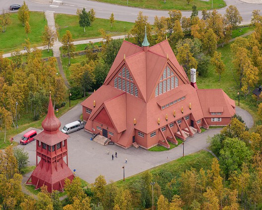 Sweden Transports Century-Old Church Across Town to Escape Mine Expansion
