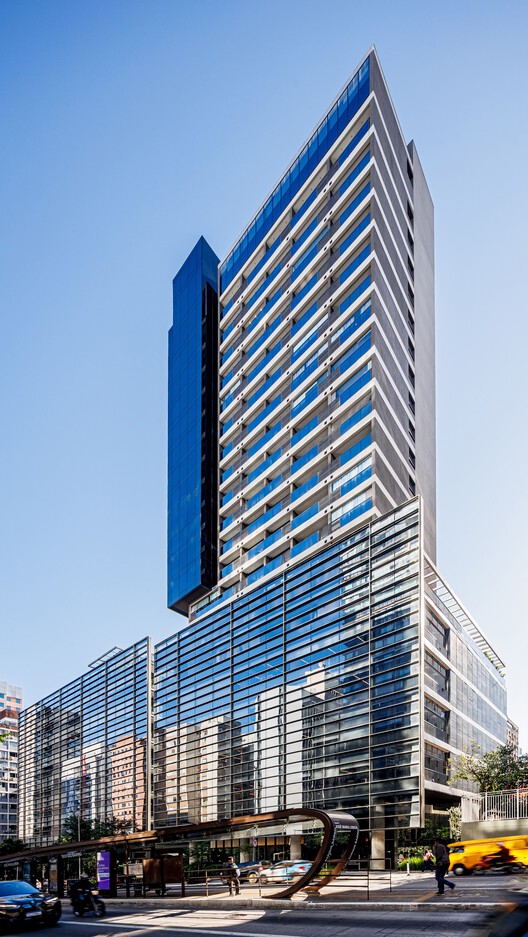 Edifício Nine 3134 / aflalo/gasperini arquitetos - Fotografia de Exterior, Fachada, Vidro, Urbano