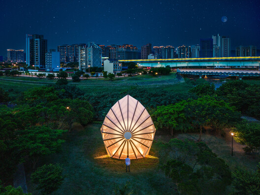 All Together Under the Umbrella / Cheng Tsung FENG Design Studio - Image 15 of 24