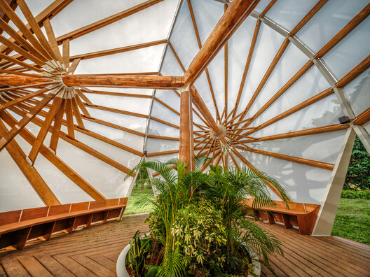 All Together Under the Umbrella / Cheng Tsung FENG Design Studio - Interior Photography, Wood