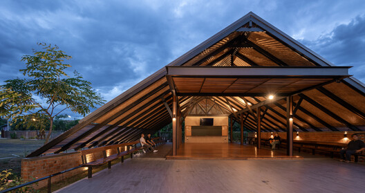 Cheewit Cheewa Home of Nature / Teerachai Leesuraplanon, Thitiphong Phoonthong - Image 30 of 33