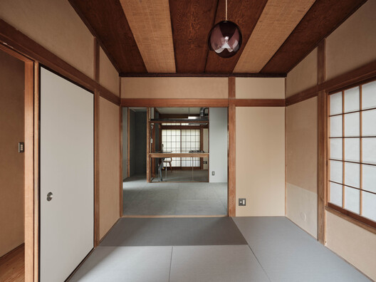 Itabashi House / ROOVICE - Interior Photography, Wood