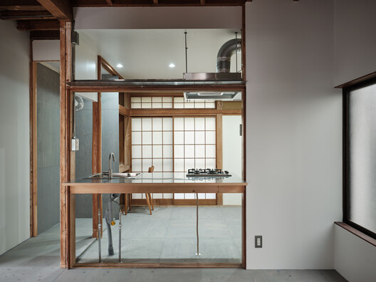 Itabashi House / ROOVICE - Interior Photography, Kitchen, Wood, Lighting, Glass, Beam