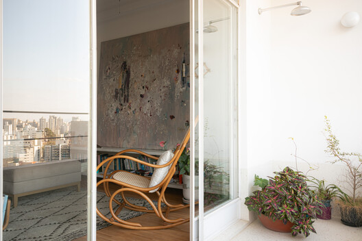 Apartamento Alfonso Bovero / Guido Otero Arquitetura - Fotografia de Interiores, Vidro, Cadeira