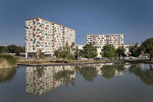 Lagoon View Residential Complex / Mobil Arquitectos + Álvaro Arancibia Arquitecto - Exterior Photography