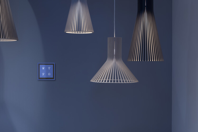 Switching Perspective: How 63 Colors Interact with Architectural Spaces - Image 7 of 13