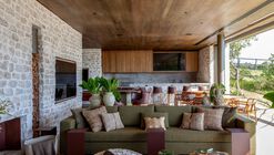 Haras / Negrelli & Teixeira