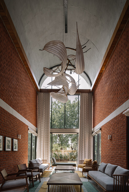 Teen Vaults House / Vaissnavi Shukl - Interior Photography, Chair, Glass, Beam