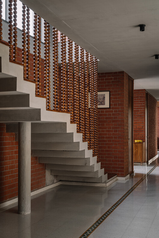 Teen Vaults House / Vaissnavi Shukl - Image 15 of 23