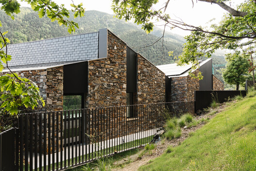 Villa W / Architecture MR - Imagen 12 de 35