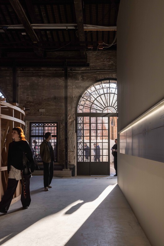 Ireland’s 2025 Venice Biennale Pavilion Showcases an Architectural Prototype to Encourage Dialogue Between Strangers - Image 21 of 32