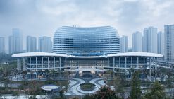 Hangzhou First People's Hospital Tonglu Branch / UAD