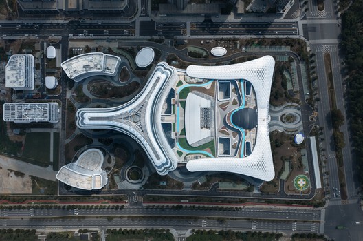 杭州市第一人民医院桐庐医院 / UAD浙大设计 - 3 的图像 27