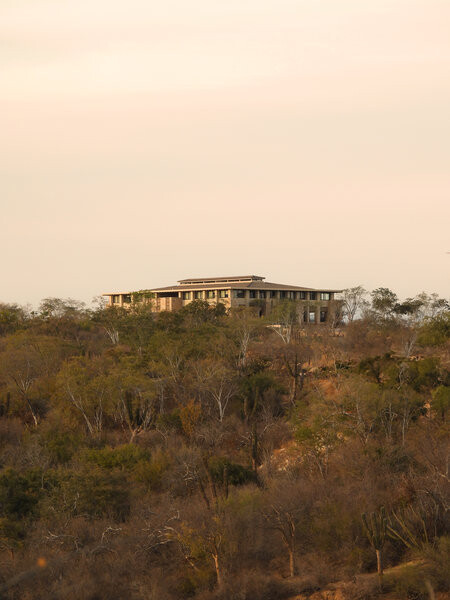 Oficina de Canyon / Medeza - Imagen 2 de 15