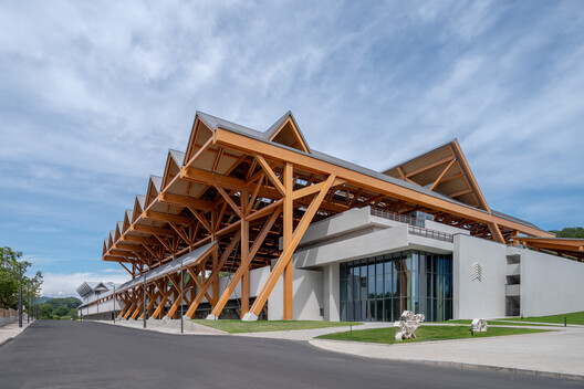 Shenzhen Guangming International Equestrian Center / Tanghua Architects - Exterior Photography, Beam