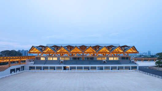 Shenzhen Guangming International Equestrian Center / Tanghua Architects - Image 18 of 37