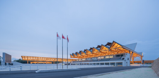 Shenzhen Guangming International Equestrian Center / Tanghua Architects - Image 19 of 37