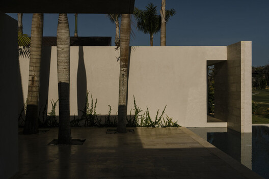 Flamboyanes 41 House / Estudio Mazara - Image 9 of 27