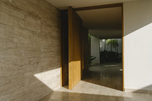 Flamboyanes 41 House / Estudio Mazara - Image 19 of 27