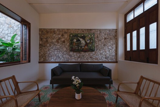 Inhabiting a Layered Past: How Contemporary Design Is Transforming Colonial Houses in Mérida, Mexico - Image 10 of 31