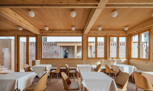 Full Chestnut Terrace / Wonder Architects - Interior Photography, Dining room, Wood, Beam