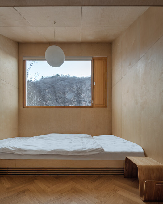 Full Chestnut Terrace / Wonder Architects - Interior Photography, Bedroom, Wood