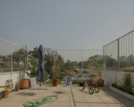 Jardim Paulista House / Messina Rivas - Exterior Photography, Balcony