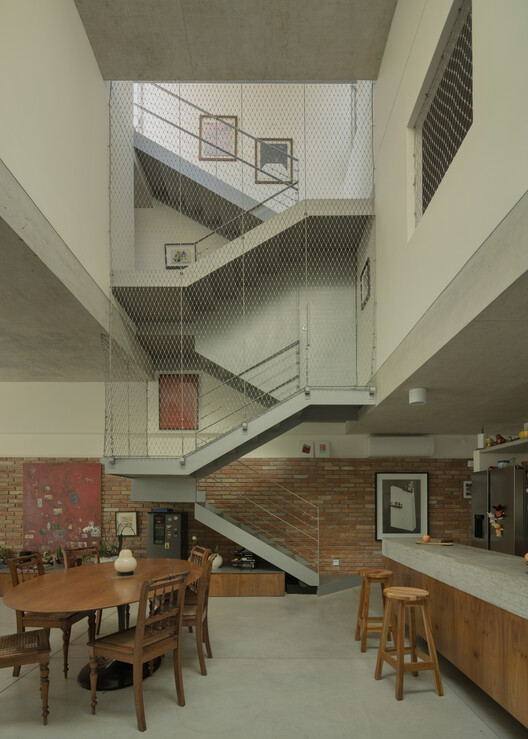 Jardim Paulista House / Messina Rivas - Interior Photography, Wood, Handrail
