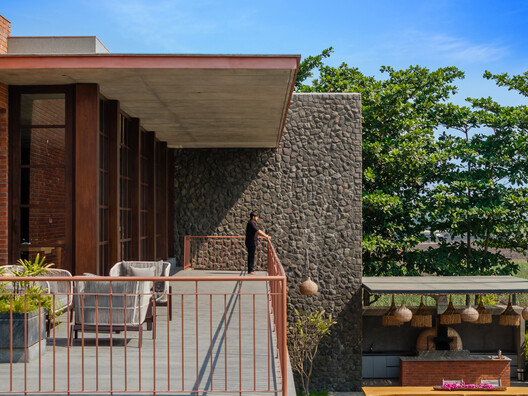 Jetvan Extension / Design Work Group - Image 18 of 28