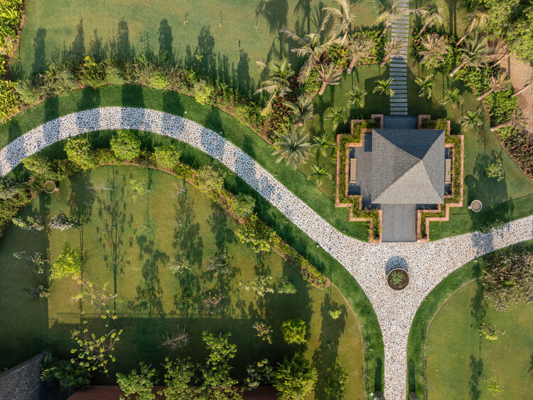 Grupo de trabajo de extensión/diseño de residencia de JetVan - Imagen 21 de 28