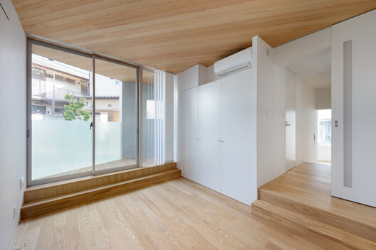 i-Ap Apartment / Soeda and associates Architects - Interior Photography, Wood, Door, Glass