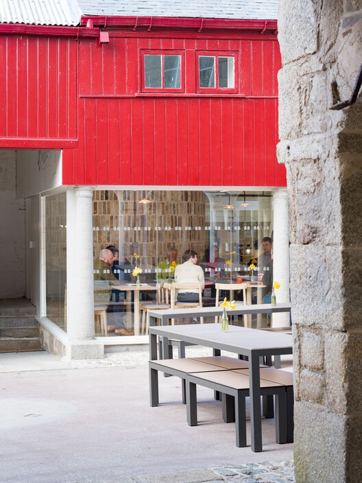 Buttermarket into Community Hub / Thread - Interior Photography, Chair