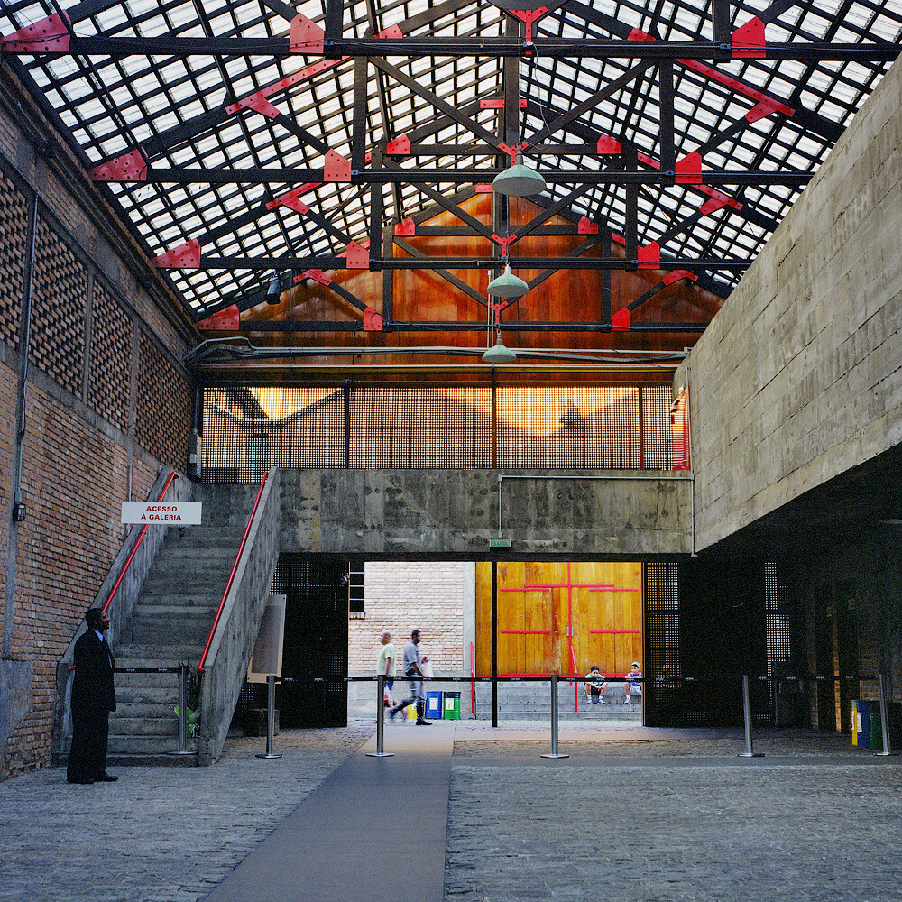 Gallery of Serious Play: The Subversive Designs of Lina Bo Bardi and Aldo  van Eyck - 4