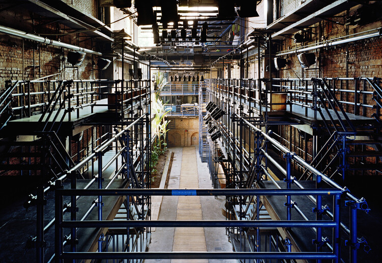 Serious Play: The Subversive Designs of Lina Bo Bardi and Aldo van Eyck - Image 3 of 13