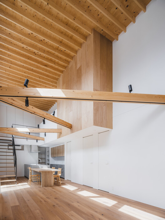 Grand Room House / IGArchitects - Interior Photography, Kitchen, Wood, Beam