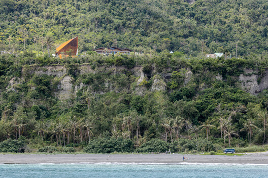Paul Chiang Art Center / Behet Bondzio Lin Architekten - Exterior Photography, Coast