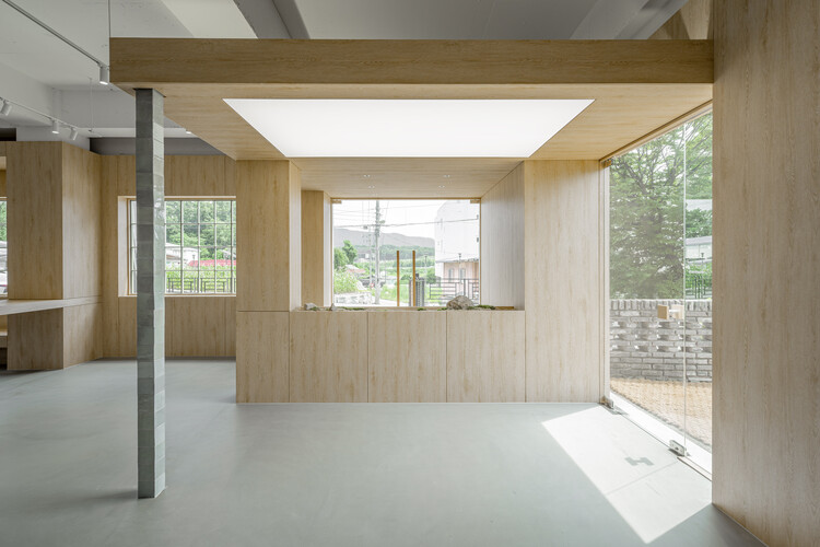 Pawridge Pet Cafe / Studio Cereal Number - Interior Photography, Coffee Shop Interiors