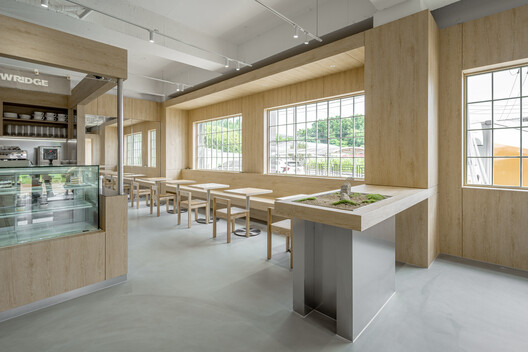Pawridge Pet Cafe / Studio Cereal Number - Interior Photography, Wood