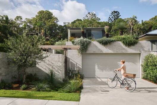 The Grove Residence / Jamison Architects - Image 1 of 16