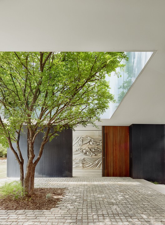 Highland Park Residence / Alterstudio Architecture - Interior Photography, Wood, Door, Courtyard