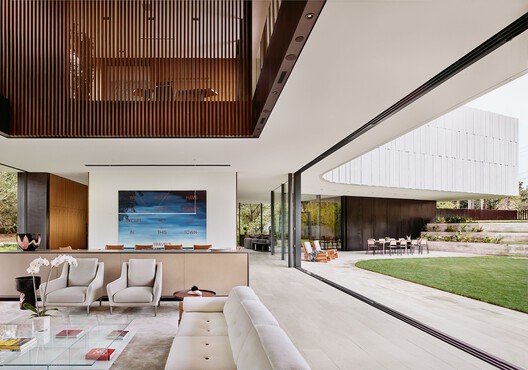 Highland Park Residence / Alterstudio Architecture - Interior Photography, Living Room, Courtyard