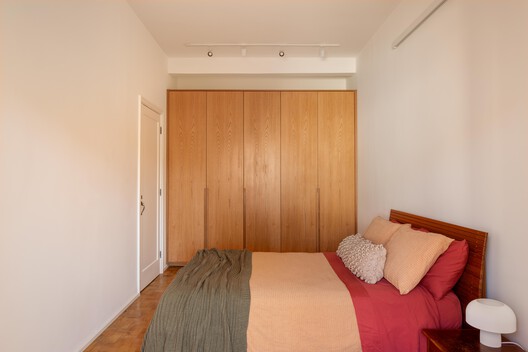 Apartamento Hípica / Mana arquitetura Apartamento Hípica / Mana arquitetura - Fotografia de Interiores, Dormitório, Madeira, Cama