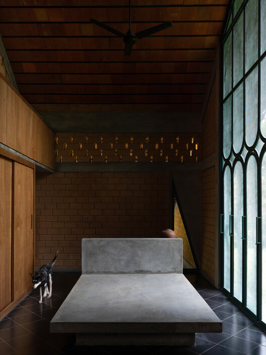 The Ethereal Whisper House / Project 51 A (h) - Interior Photography, Wood, Lighting, Glass
