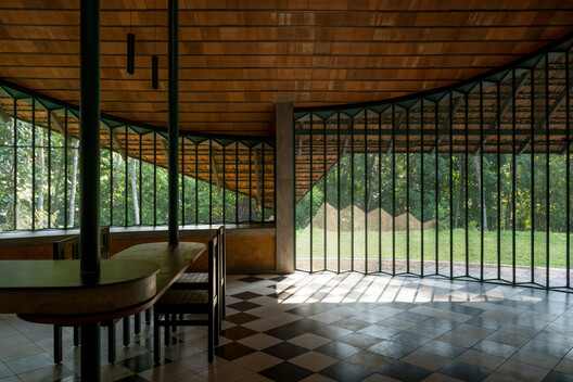 The Ethereal Whisper House / Project 51 A (h) - Interior Photography